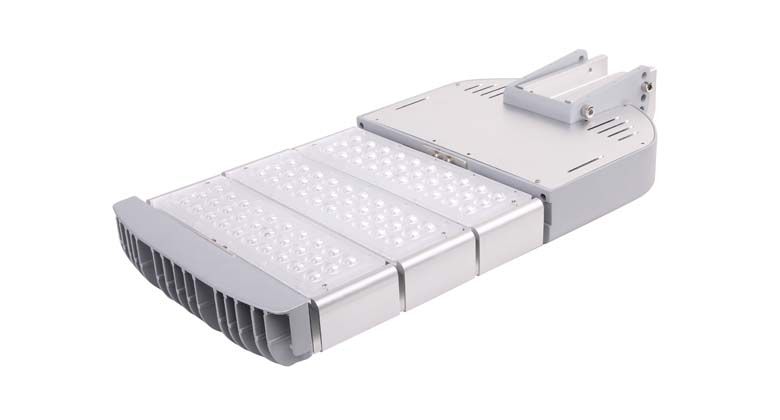 LED Street Lights SML Series 90w 780x420 b opti